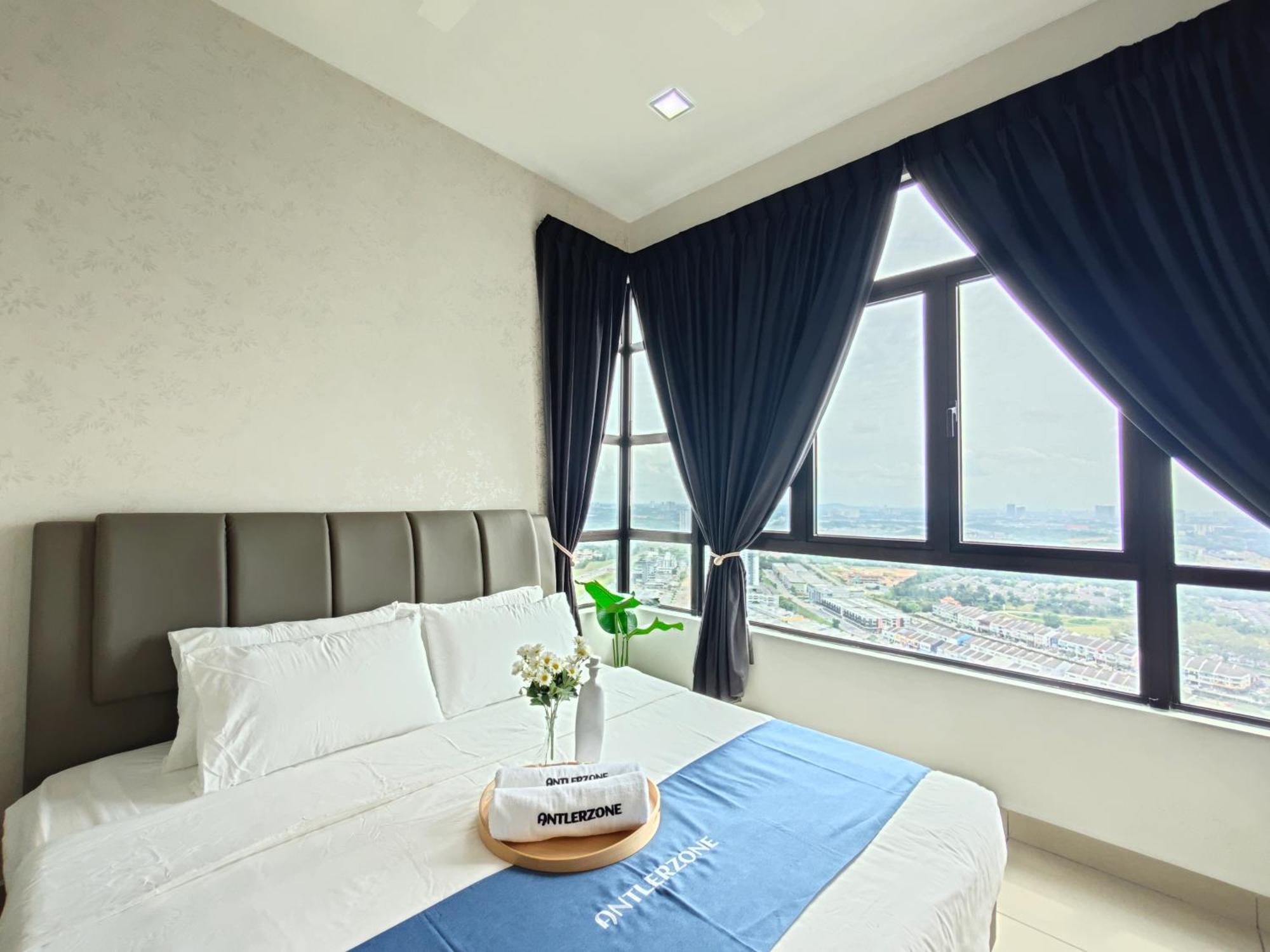 Apartment Kempas Dsummit Residences By Antlerzone *