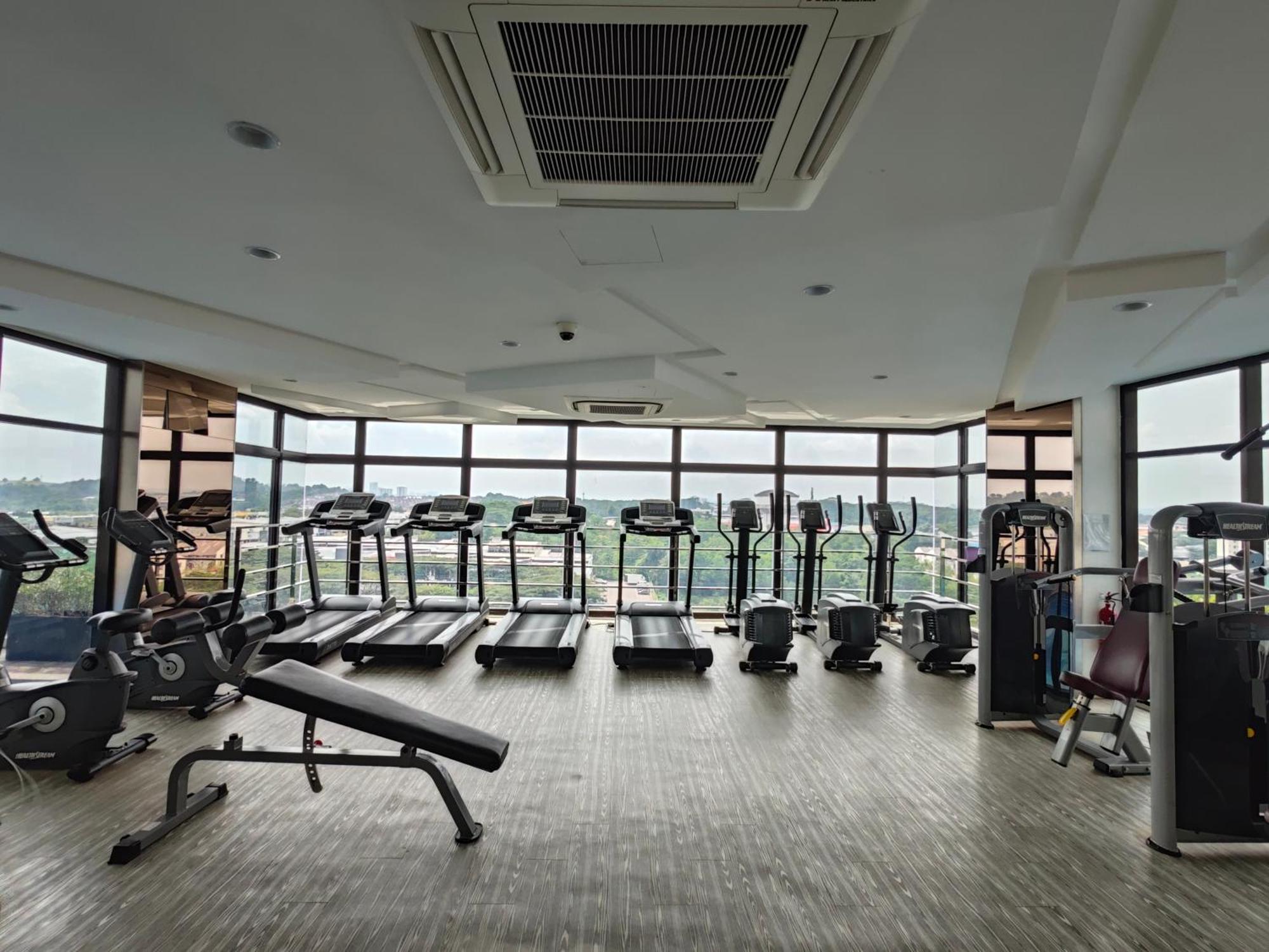 Apartment Kempas Dsummit Residences By Antlerzone Johor Bahru