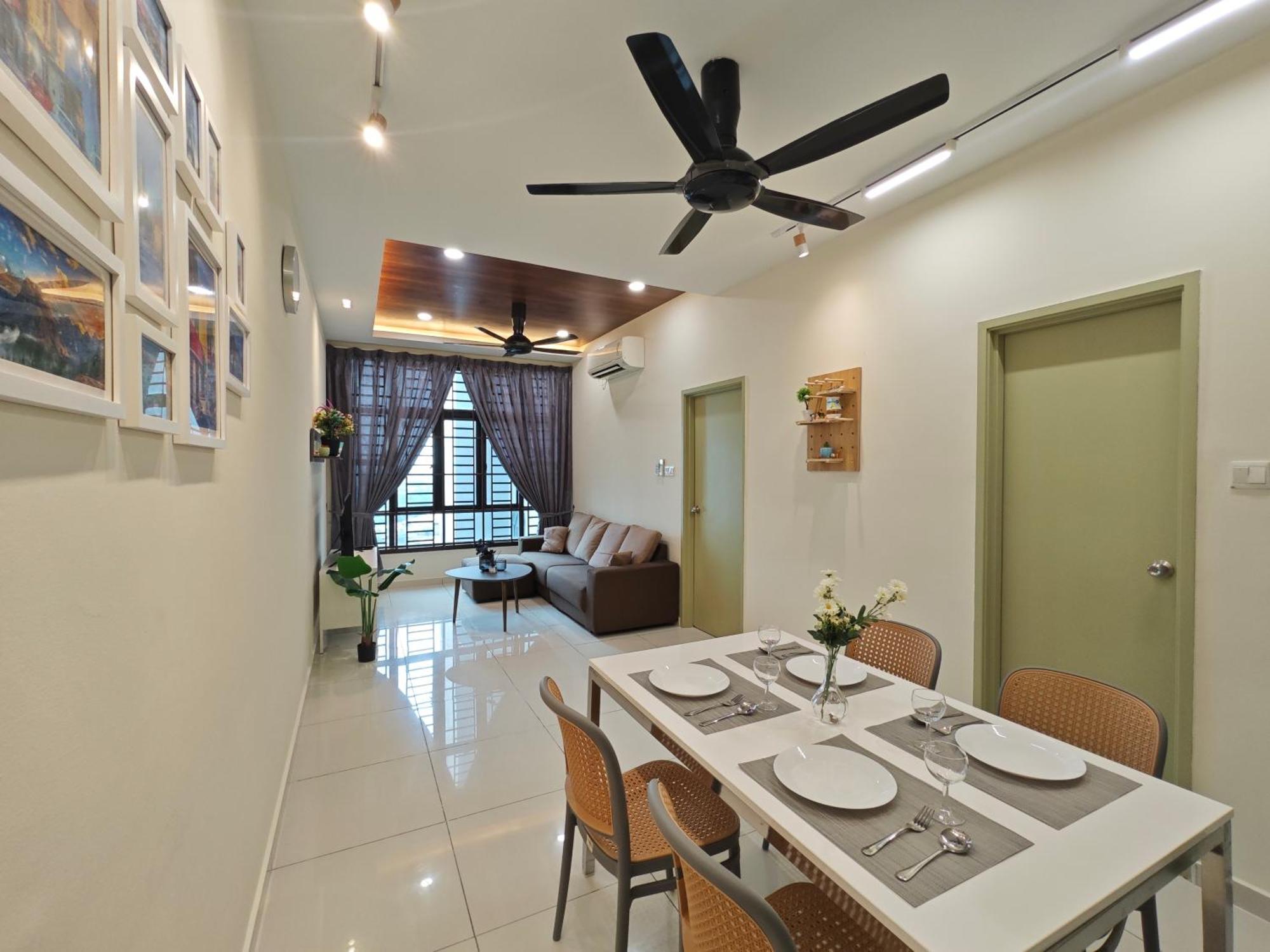 Kempas Dsummit Residences By Antlerzone Apartment