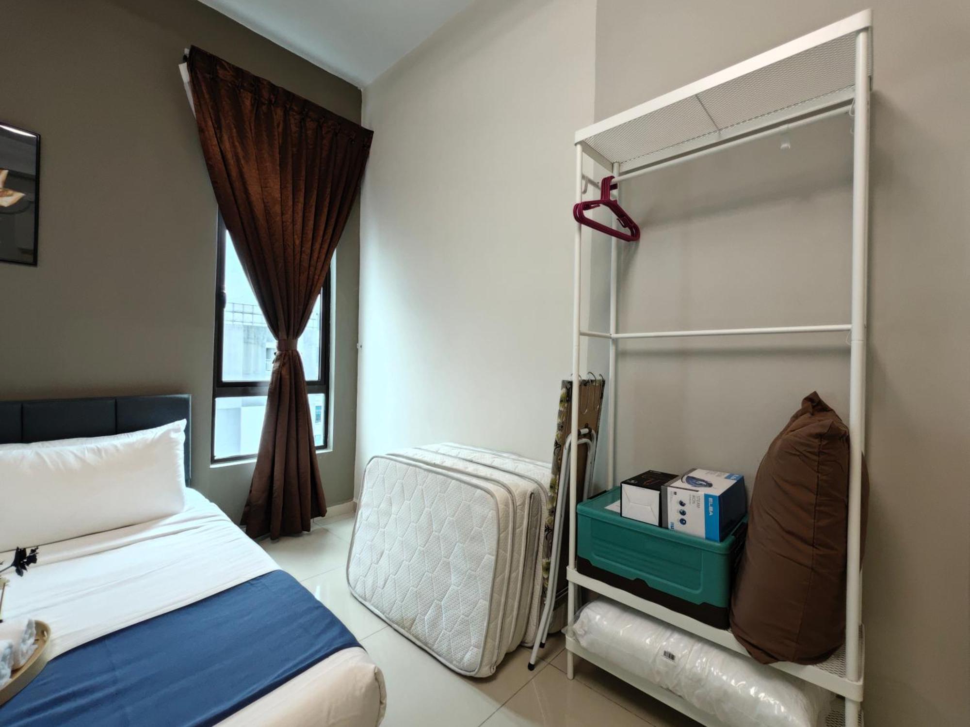 Apartment Kempas Dsummit Residences By Antlerzone Johor Bahru